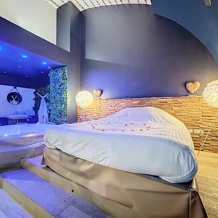 Aparthotel La Parenthèse Envoutée Amiens Exterior foto